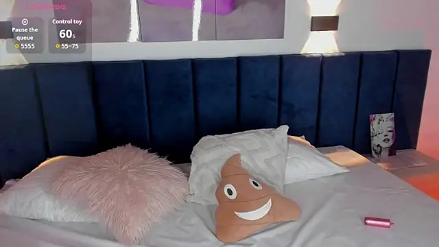 SharonLovee online show from 02-21-26, 10:45