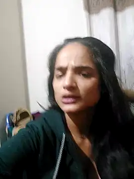 Snapshot of veronica_97 chatting on 11-09-25, 05:17 veronica 97 online show from 11-09-25, 05:17