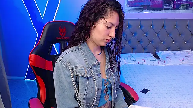 Sabriinaa Foxx online show from 10-16-25, 12:13