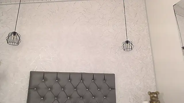 Sabriinaa Foxx online show from 03-25-26, 12:15