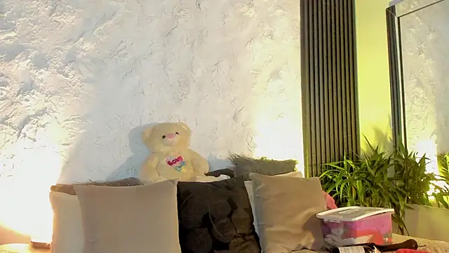 joselin rouse online show from 11-15-25, 12:20