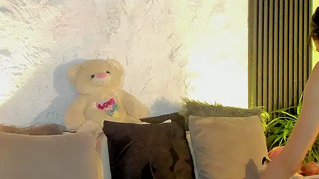 joselin rouse online show from 12-15-25, 12:11