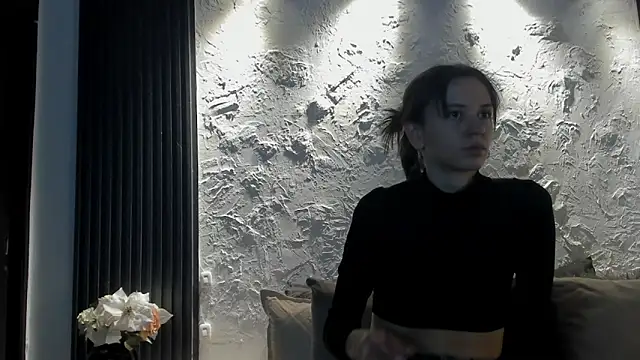 joselin rouse online show from 03-27-26, 12:39