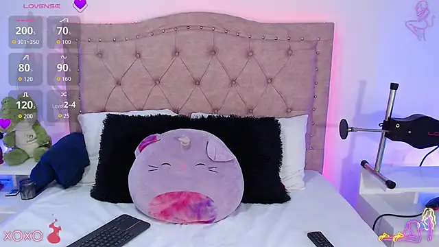 sweet caandyy online show from 10-12-25, 07:43