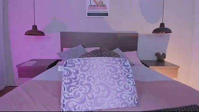 Snapshot of cloehill_ chatting on 02-13-26, 11:54 cloehill online show from 02-13-26, 11:54