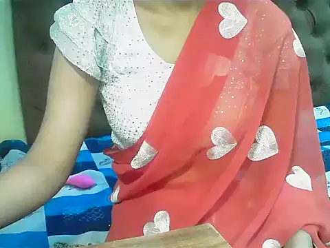 short girl  online show from 10-05-25, 05:03