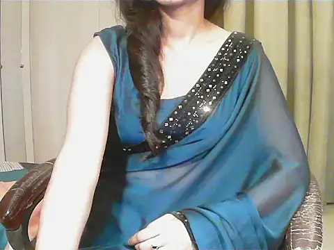 short girl  online show from 01-14-26, 04:32