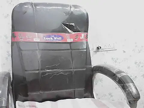 short girl  online show from 04-11-26, 02:43