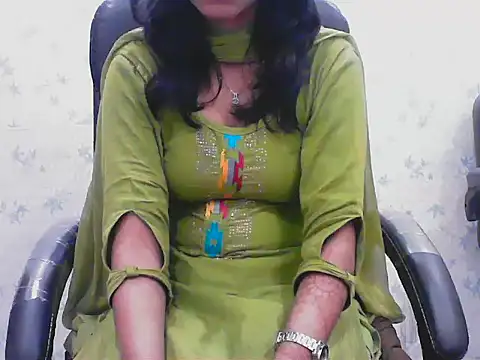 short girl  online show from 02-23-26, 07:03