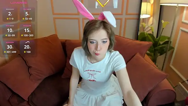MorgyAsuna  online show from 10-19-25, 01:36