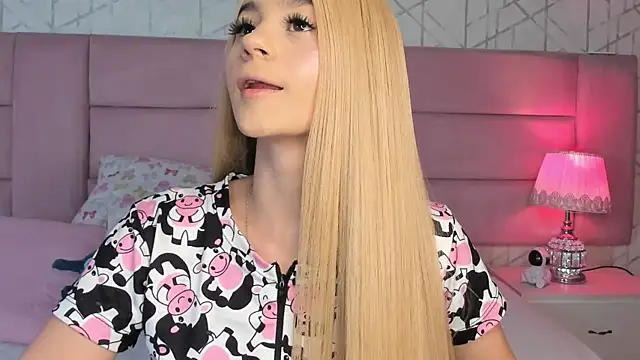 ChloeLaurentt online show from 05-07-26, 02:53
