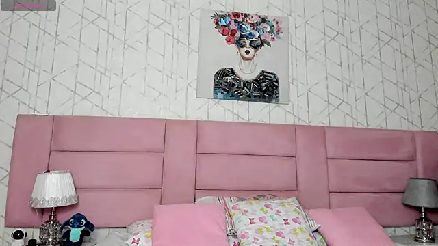 ChloeLaurentt online show from 05-20-26, 01:19
