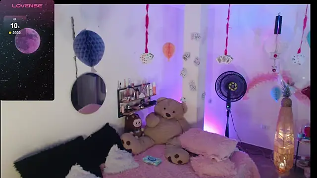 danny 1hotcute online show from 06-24-26, 08:46