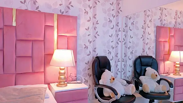 LaylaaDoll online show from 05-05-26, 06:11