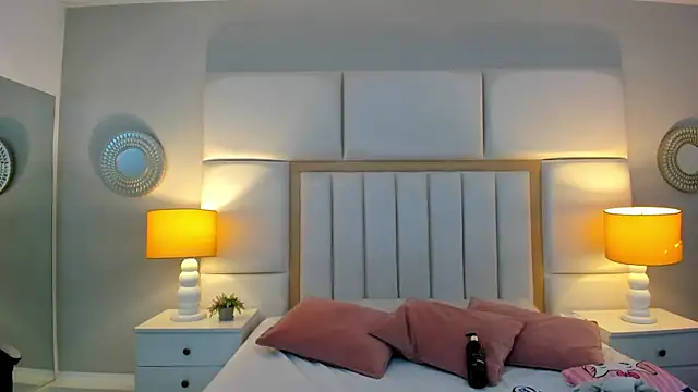 LaylaaDoll online show from 11-17-25, 05:50