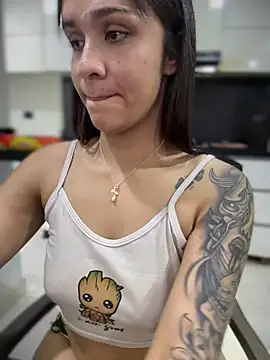 Isabella-Teen online show from 11-27-25, 02:12