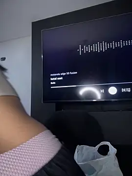 Isabella-Teen online show from 10-16-25, 12:30