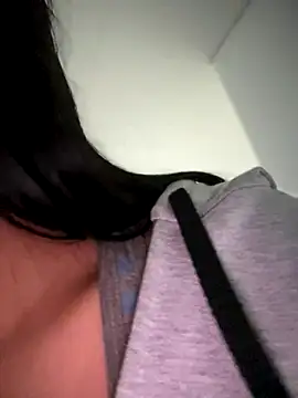 Isabella-Teen online show from 09-29-25, 02:40