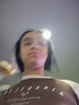 Isabella-Teen online show from 04-09-26, 02:02