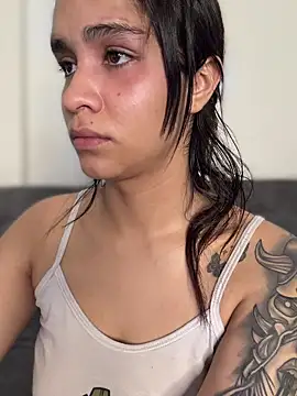 Isabella-Teen online show from 02-17-26, 02:20