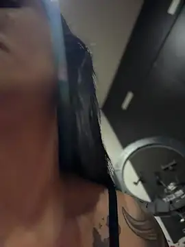 Isabella-Teen online show from 03-25-26, 02:01