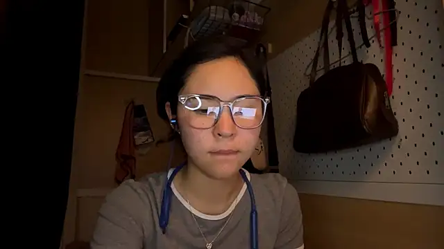 JennyCarpenter online show from 05-12-26, 09:37