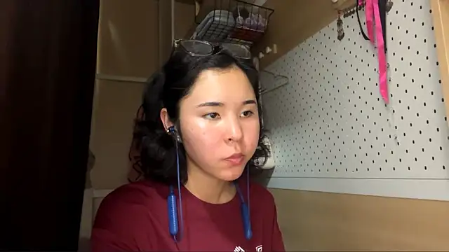 JennyCarpenter online show from 05-15-26, 09:18