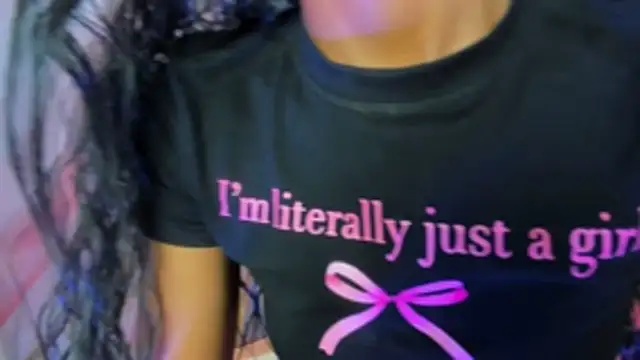 Snapshot of alix_noa chatting on 11-03-25, 06:00 alix noa online show from 11-03-25, 06:00