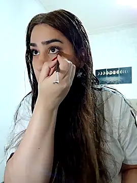 Snapshot of Nahiarabiel chatting on 09-27-25, 12:11 Nahiarabiel online show from 09-27-25, 12:11