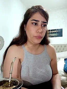 Snapshot of Nahiarabiel chatting on 10-10-25, 03:46 Nahiarabiel online show from 10-10-25, 03:46
