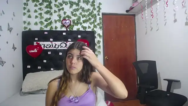 Snapshot of isabel_09 chatting on 02-14-26, 03:18 isabel 09 online show from 02-14-26, 03:18