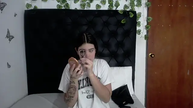 isabel 09 online show from 04-08-26, 12:28