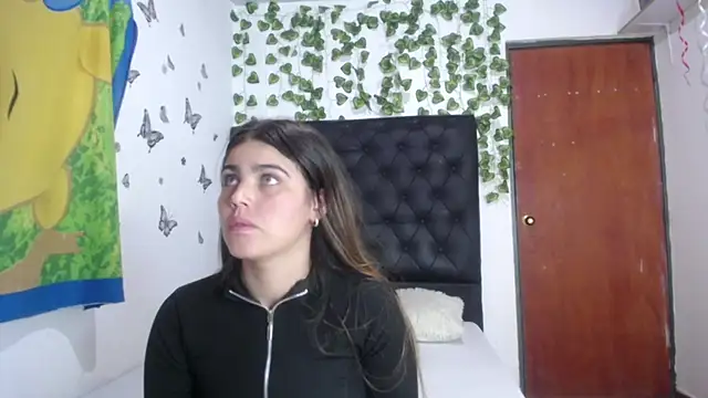 Snapshot of isabel_09 chatting on 02-26-26, 03:06 isabel 09 online show from 02-26-26, 03:06