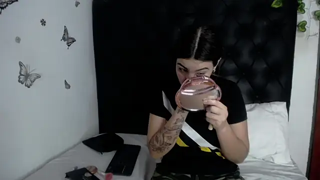 isabel 09 online show from 04-09-26, 12:11