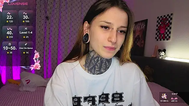 LilithPoison online show from 10-11-25, 06:09