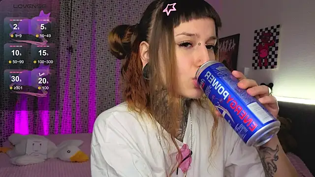 LilithPoison online show from 11-07-25, 06:12