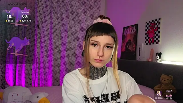 LilithPoison online show from 11-13-25, 06:01