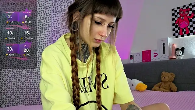 LilithPoison online show from 01-17-26, 06:11