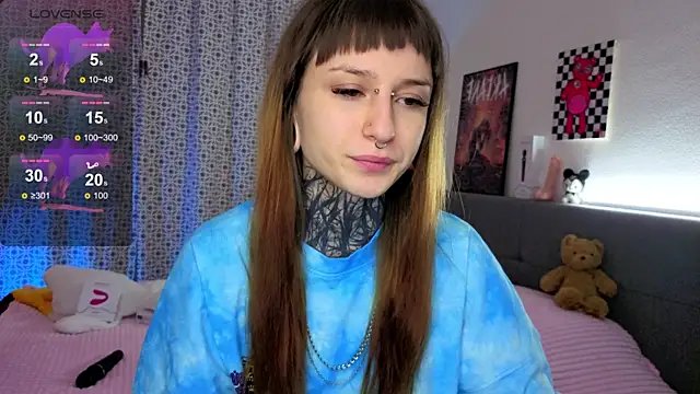 LilithPoison online show from 12-05-25, 06:06