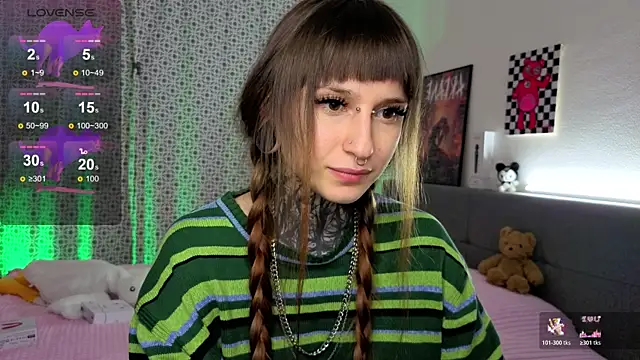 LilithPoison online show from 12-20-25, 06:11