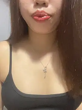 Rose-babyx online show from 04-23-26, 12:40