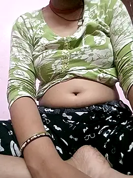 Hot sundri83838 online show from 05-23-26, 07:51