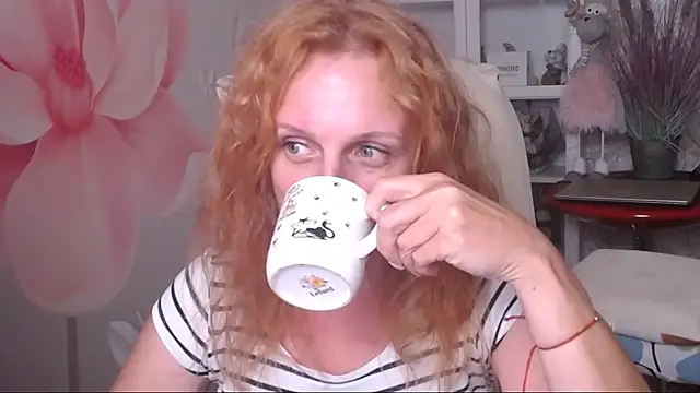 Snapshot of Venus_love1 chatting on 07-29-26, 05:01 Venus love1 online show from 07-29-26, 05:01