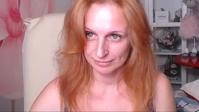 Snapshot of Venus_love1 chatting on 07-22-26, 05:26 Venus love1 online show from 07-22-26, 05:26