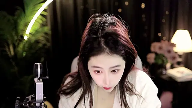 Sweet-Tea online show from 01-12-26, 01:23