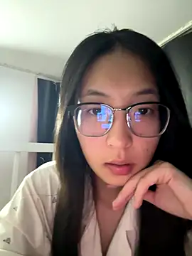 Snapshot of xiaobaimao6 chatting on 11-28-25, 05:57 xiaobaimao6 online show from 11-28-25, 05:57