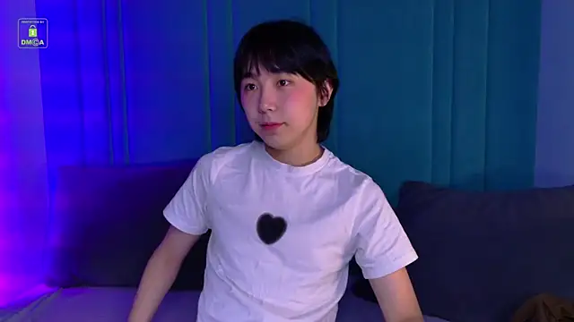 HeejinWang online show from 05-07-26, 04:28