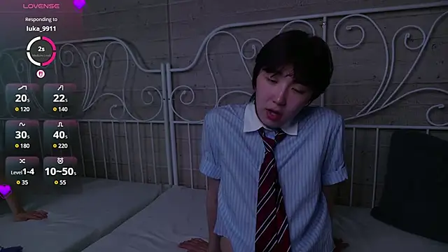 HeejinWang online show from 04-06-26, 03:24