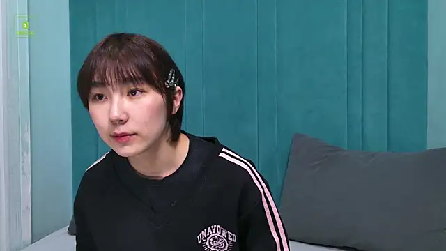 HeejinWang online show from 04-25-26, 08:17