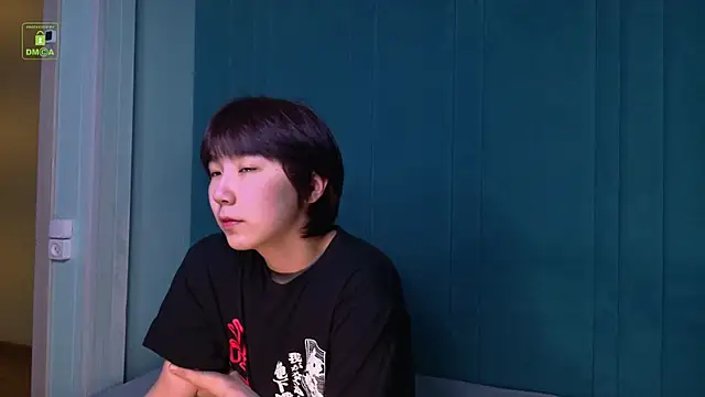 HeejinWang online show from 04-22-26, 03:19